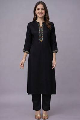 Black embroidered rayon kurta set 2
