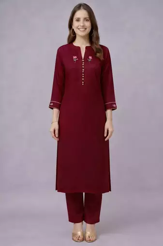 Maroon embroidered rayon kurta set