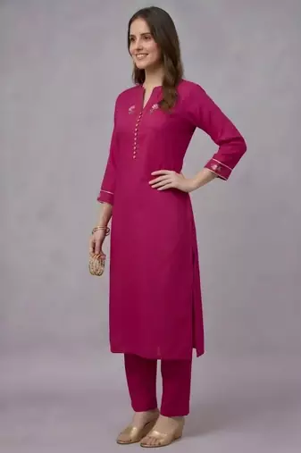 Pink embroidered rayon kurta set