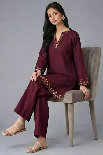Maroon embroidered rayon kurta set