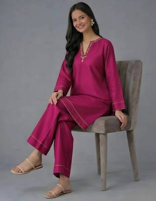 Pink embroidered rayon kurta set 4