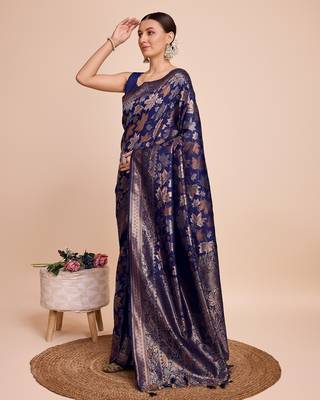 Navy blue woven embellished silk blend banarasi saree with blouse 3