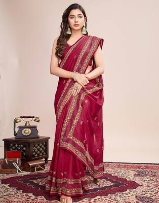 Dark pink embroidered silk blend bollywood saree with blouse 2
