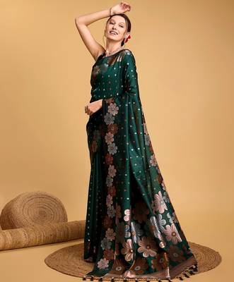 Green woven embellished silk blend banarasi saree with blouse 3