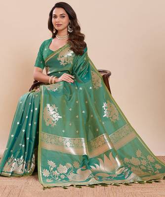 Green floral print soft silk blend banarasi saree with blouse 2