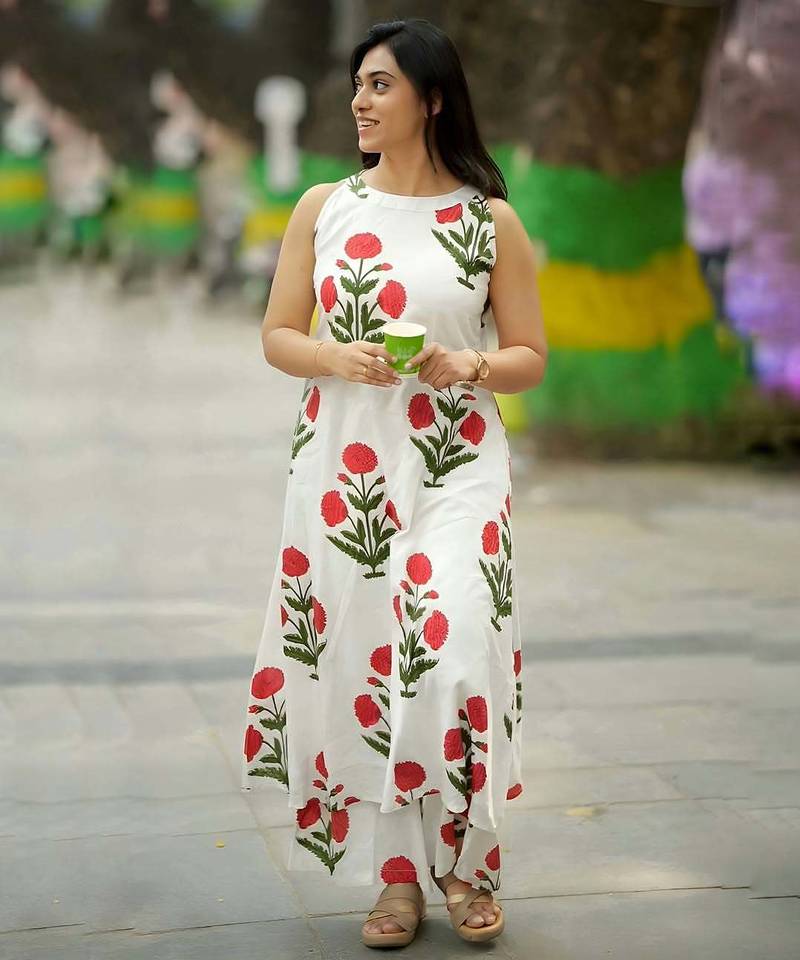 White floral print cotton flex co-ord set