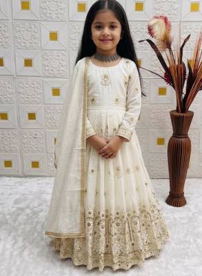 heavy vichitra silk embrodairy seqence  work white readymade ethnic gown 4