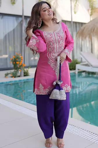 Alluring Pink Zari Work Viscose Traditional Salwar Kameez