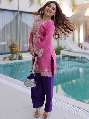 Alluring Pink Zari Work Viscose Traditional Salwar Kameez 5