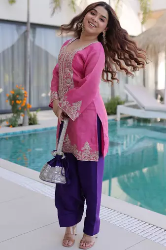 Alluring Pink Zari Work Viscose Traditional Salwar Kameez