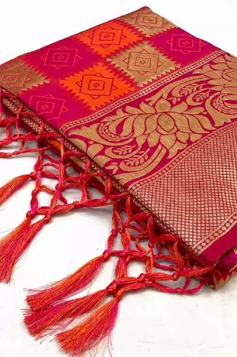 Pink silk blend banarasi saree with unstitched blouse piece
