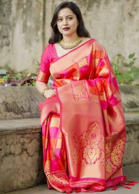 Pink silk blend banarasi saree with unstitched blouse piece 1