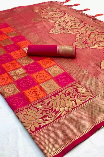 Pink silk blend banarasi saree with unstitched blouse piece