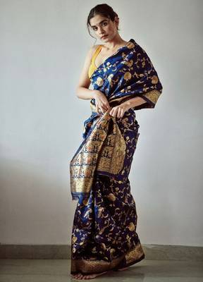 Blue silk blend banarasi saree with unstitched blouse piece 2
