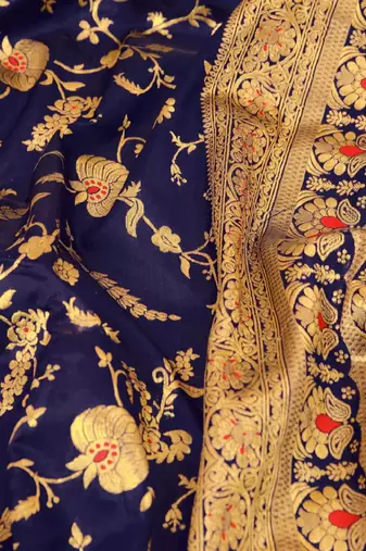 Blue silk blend banarasi saree with unstitched blouse piece