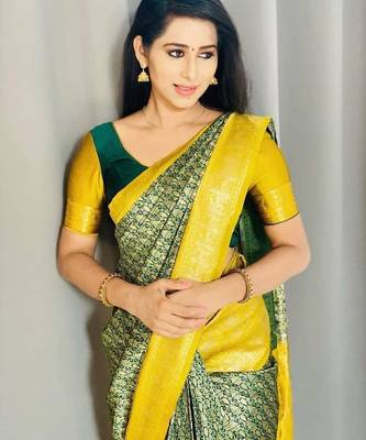 Green yellow silk blend banarasi saree with unstitched blouse piece 2