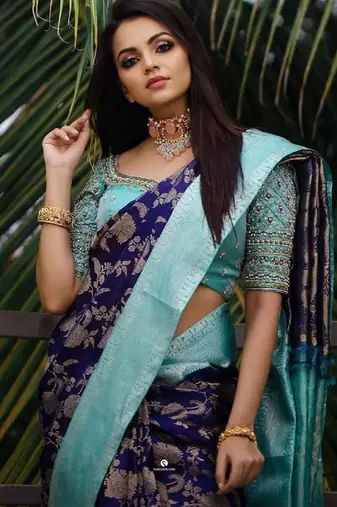 Blue rama silk blend banarasi saree with unstitched blouse piece
