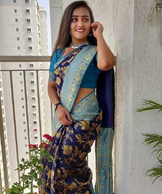 Blue rama silk blend banarasi saree with unstitched blouse piece 1