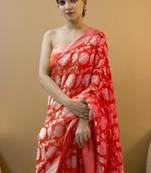 Red silk blend banarasi saree with unstitched blouse piece