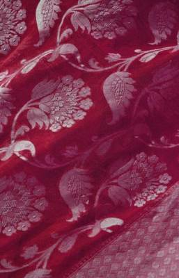 Pink silk blend banarasi saree with unstitched blouse piece 4