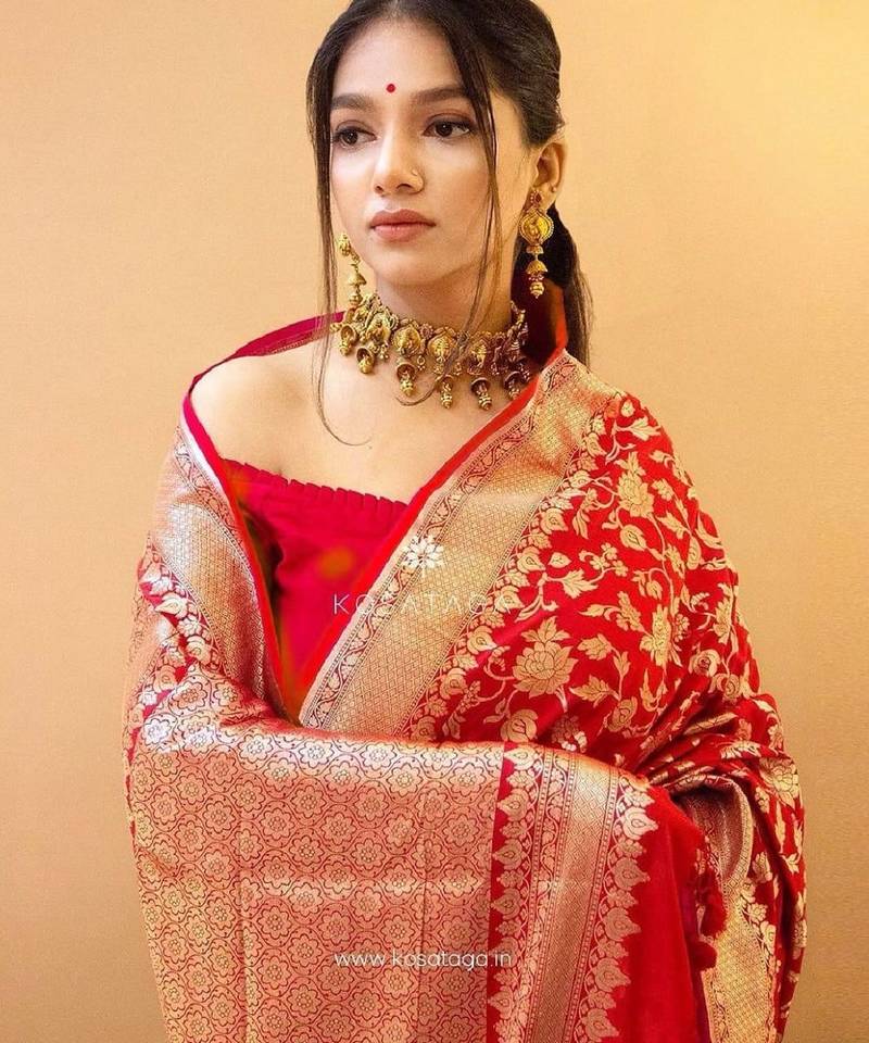 Red soft silk blend banarasi jacuard work designer party wear saree with unstitched blouse piece