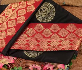 Black red silk blend banarasi saree with unstitched blouse piece 4
