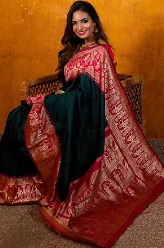 Green pink silk blend banarasi saree with unstitched blouse piece