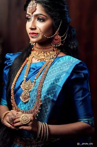 Blue rama silk blend banarasi saree with unstitched blouse piece