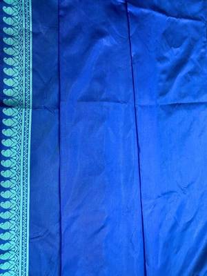 Blue rama silk blend banarasi saree with unstitched blouse piece 3
