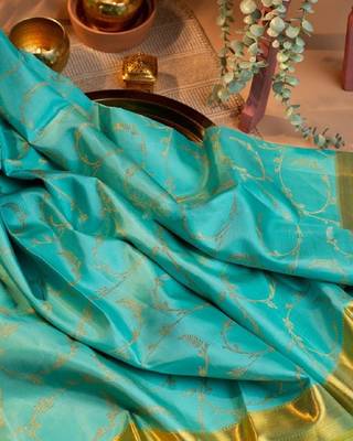 Rama silk blend banarasi saree with unstitched blouse piece 2