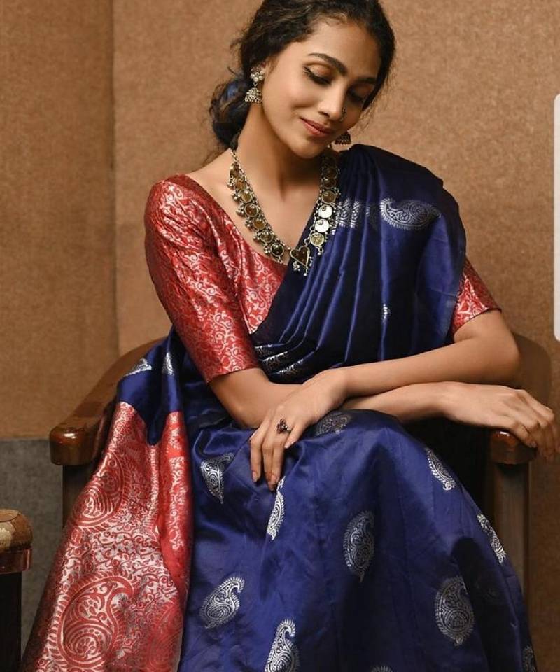 Blue red soft silk blend banarasi jacuard work designer party wear saree with unstitched blouse piece