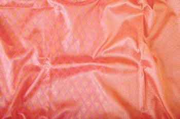Baby pink silk blend banarasi saree with unstitched blouse piece 3