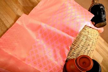 Baby pink silk blend banarasi saree with unstitched blouse piece 4