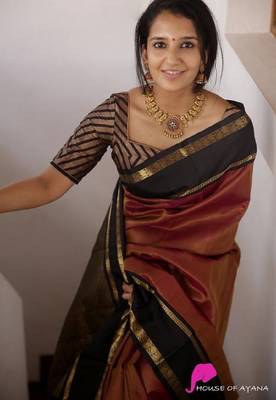 Maroon black silk blend banarasi saree with unstitched blouse piece 1