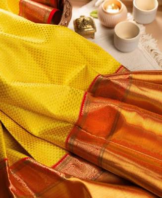 Yellow red silk blend banarasi saree with unstitched blouse piece 3