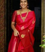 Red silk blend banarasi saree with unstitched blouse piece