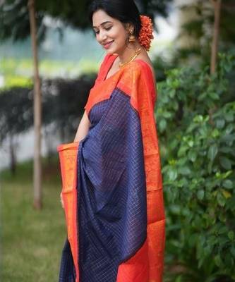 Blue red silk blend banarasi saree with unstitched blouse piece 2