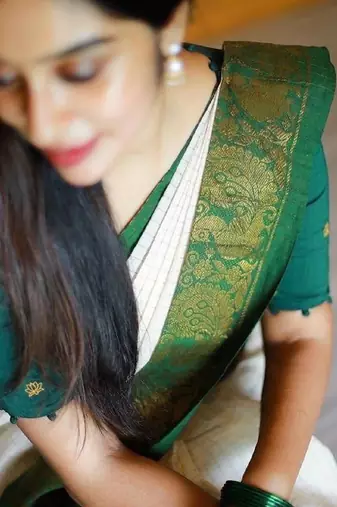 White green silk blend banarasi saree with unstitched blouse piece