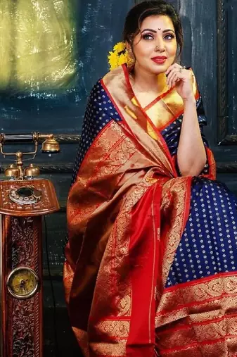 Blue red silk blend banarasi saree with unstitched blouse piece