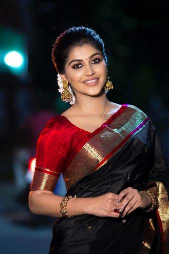 Black  red soft silk blend banarasi jacuard work designer party wear saree with unstitched blouse piece