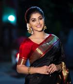 Black red silk blend banarasi saree with unstitched blouse piece
