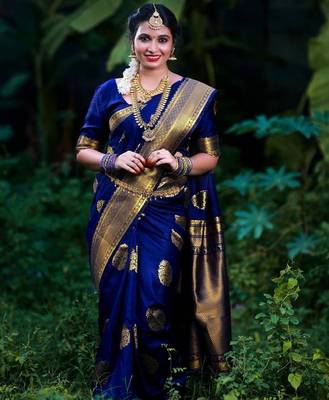 Blue silk blend banarasi saree with unstitched blouse piece 2