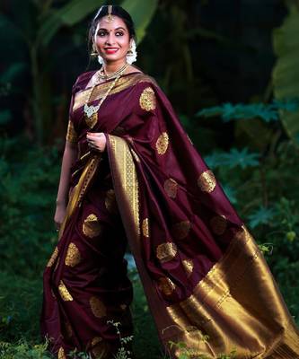 Wine silk blend banarasi saree with unstitched blouse piece 2