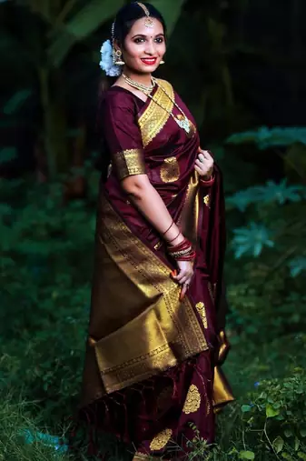 Wine silk blend banarasi saree with unstitched blouse piece