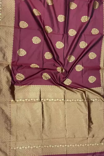 Wine silk blend banarasi saree with unstitched blouse piece