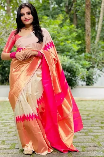 Off white pink silk blend banarasi saree with unstitched blouse piece
