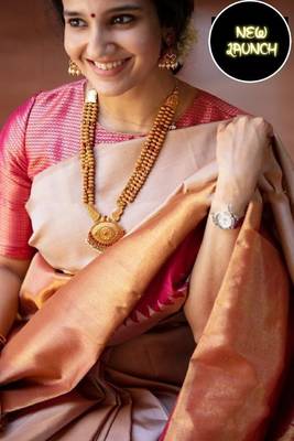 Off white pink silk blend banarasi saree with unstitched blouse piece 3