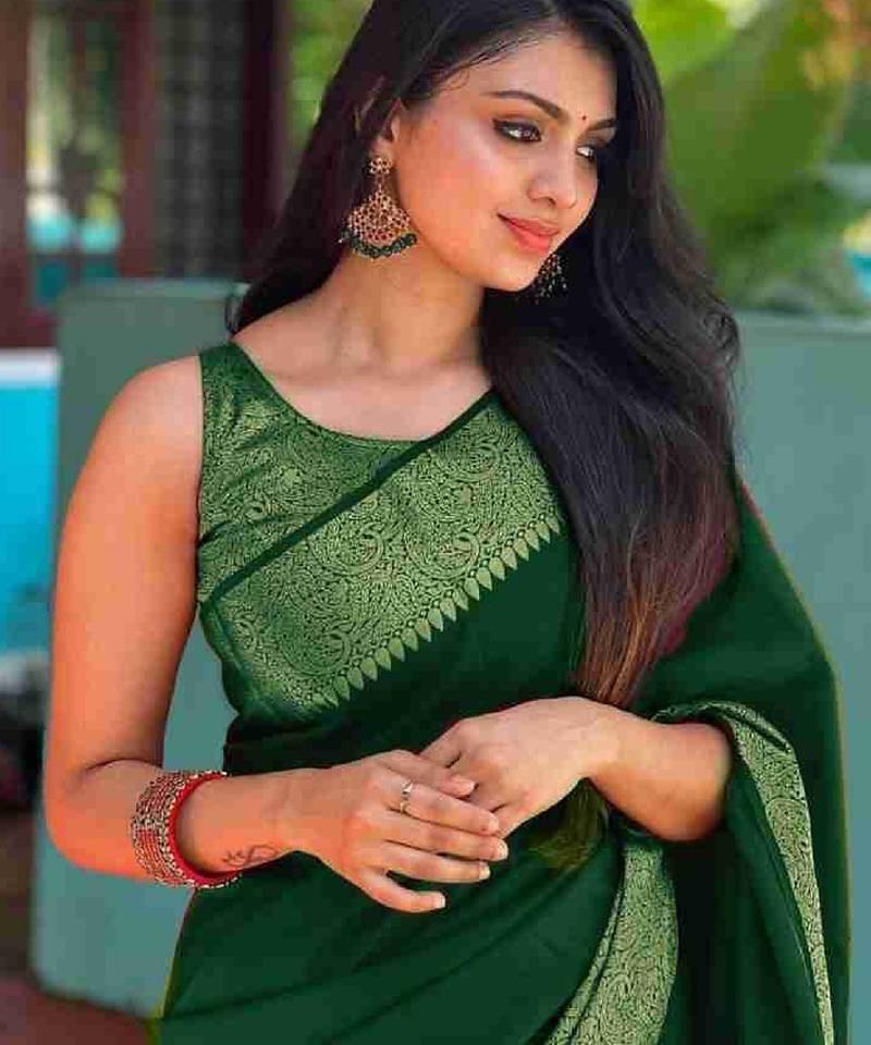 Green soft silk blend banarasi jacuard work designer party wear saree with unstitched blouse piece