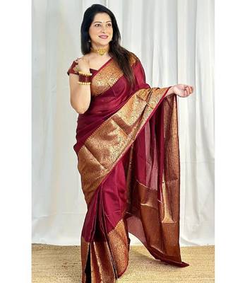 Maroon silk blend banarasi saree with unstitched blouse piece 4