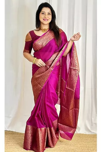 Pink silk blend banarasi saree with unstitched blouse piece